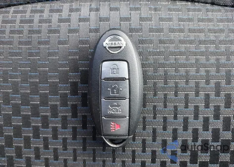 2018 Nissan Sentra Sr z USA, uszkodzony, nr VIN 3N1AB7AP4JY343763